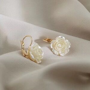 New Women Zara Flower Shape Cream Rose Earrings